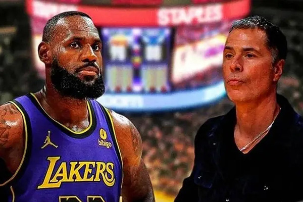 同城抢人大战！詹姆斯不满<a href=/lanqiu/zhibode/lakers/ target=_blank class=infotextkey>湖人</a>2000万合同，<a href=/lanqiu/zhibode/clippers/ target=_blank class=infotextkey>快船</a>鲍尔默1亿力邀